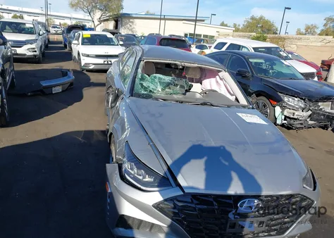 2021 Hyundai Sonata Sel z USA, uszkodzony, nr VIN KMHL64JAXMA164801